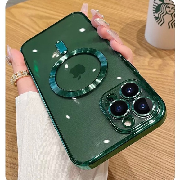 Wireless Charging Transparent Magsafe Case For iPhone 14 13 12 11 Pro Max X XR - Picture 4 of 14